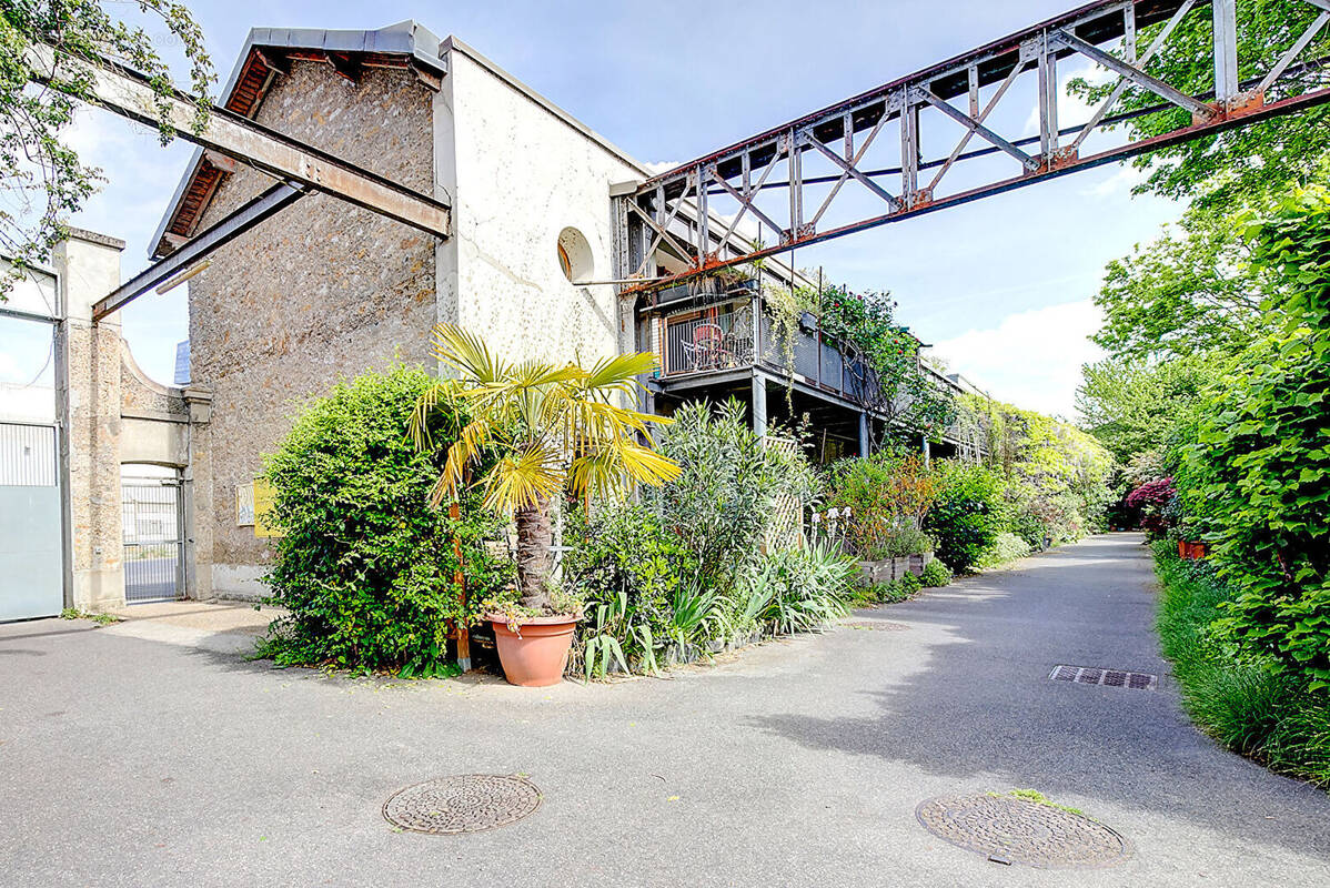 Appartement à IVRY-SUR-SEINE