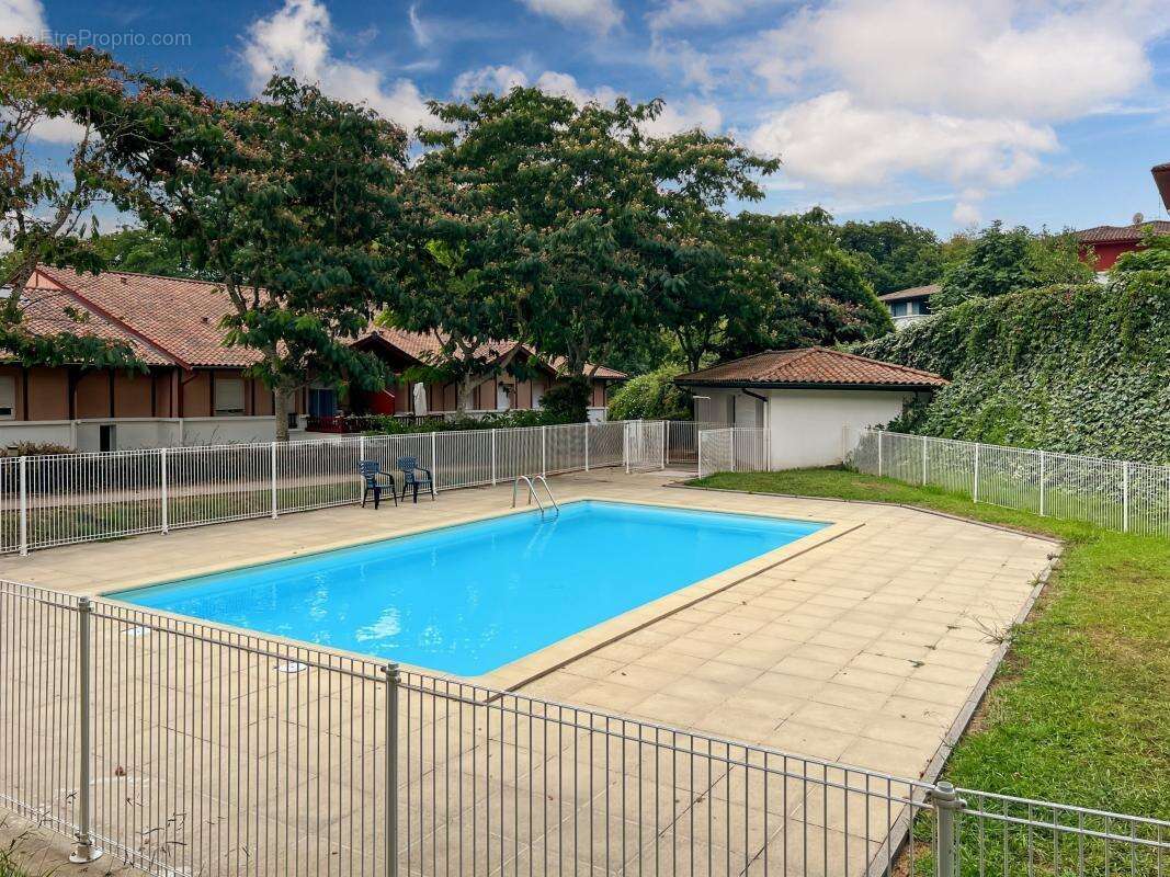 Cambo Les Bains, T2 de 37,02 m² avec parking - photo 11