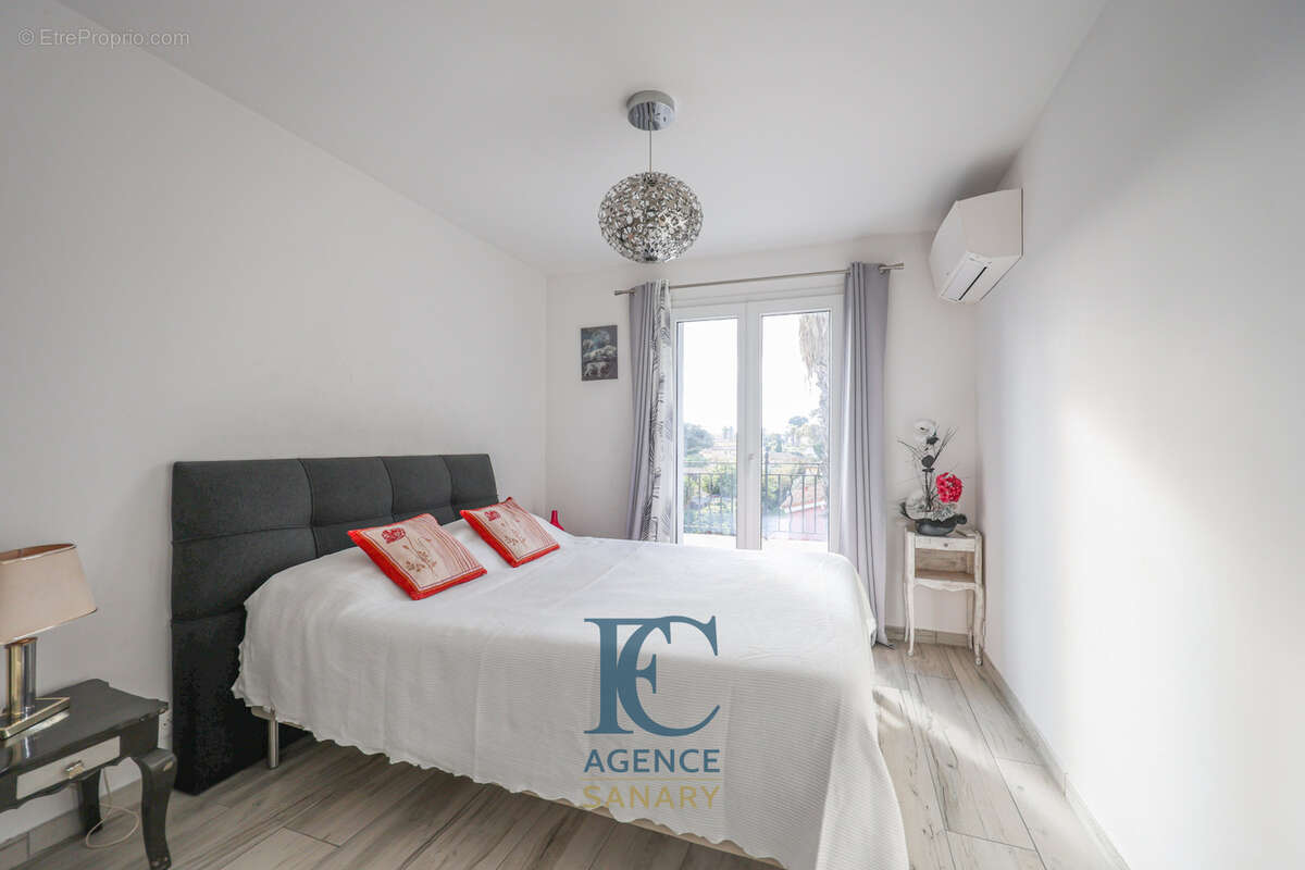 Maison à SIX-FOURS-LES-PLAGES