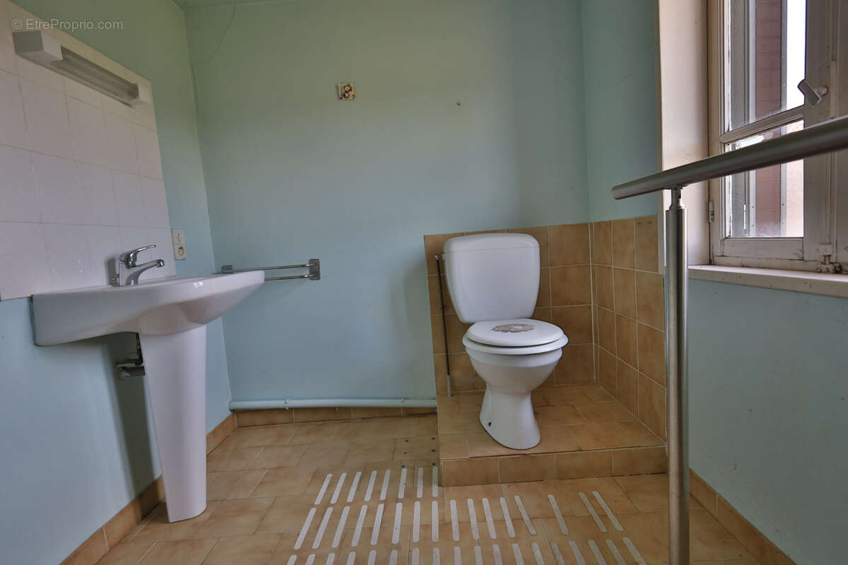 Maison à BEAUVOIR-DE-MARC