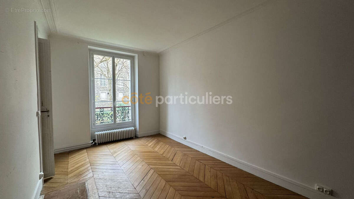 Appartement à PARIS-8E