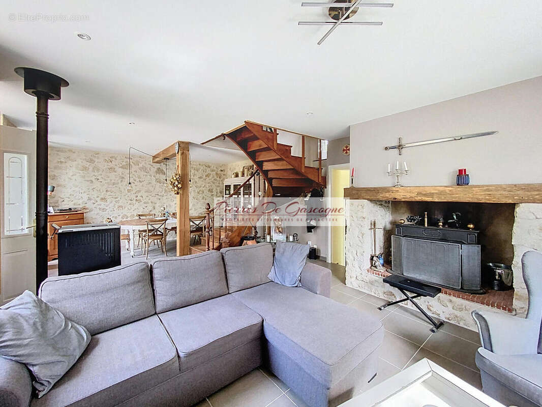 Maison de campagne entièrement meublée et équipée - Région  Vic-Fezensac - photo 2