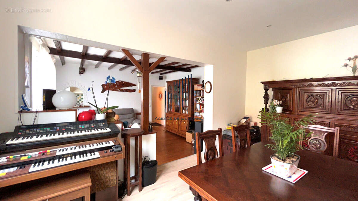 Appartement à RUEIL-MALMAISON