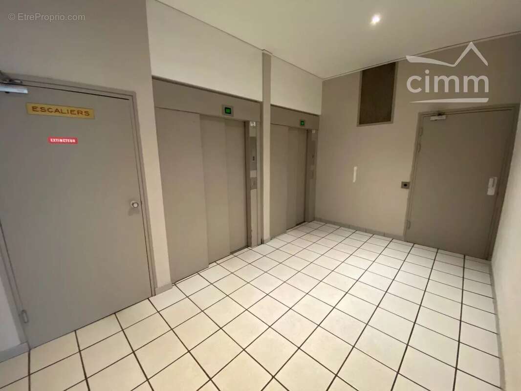 Appartement à SAINT-ETIENNE