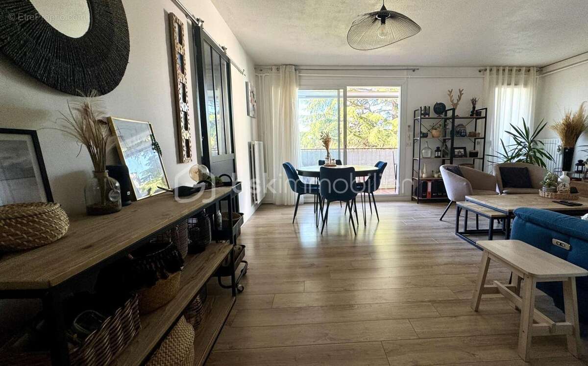 Appartement à VITROLLES