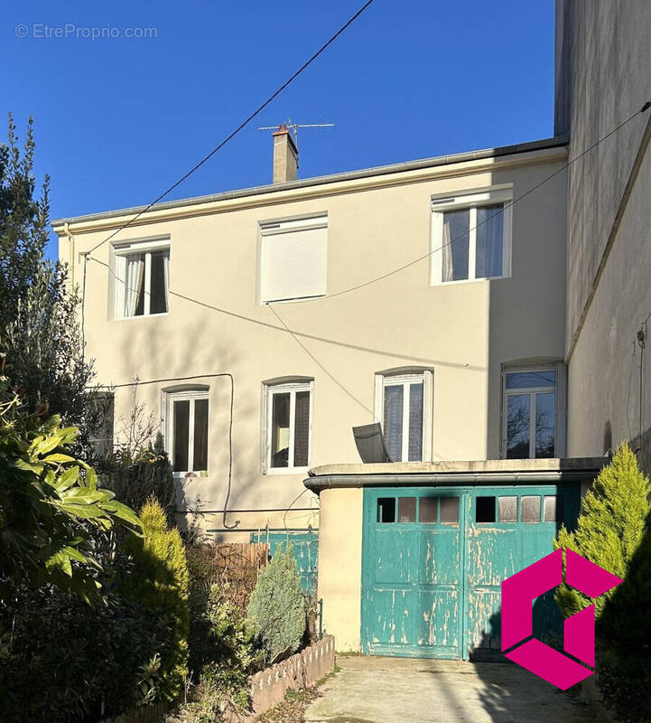 Maison à SAINT-ETIENNE