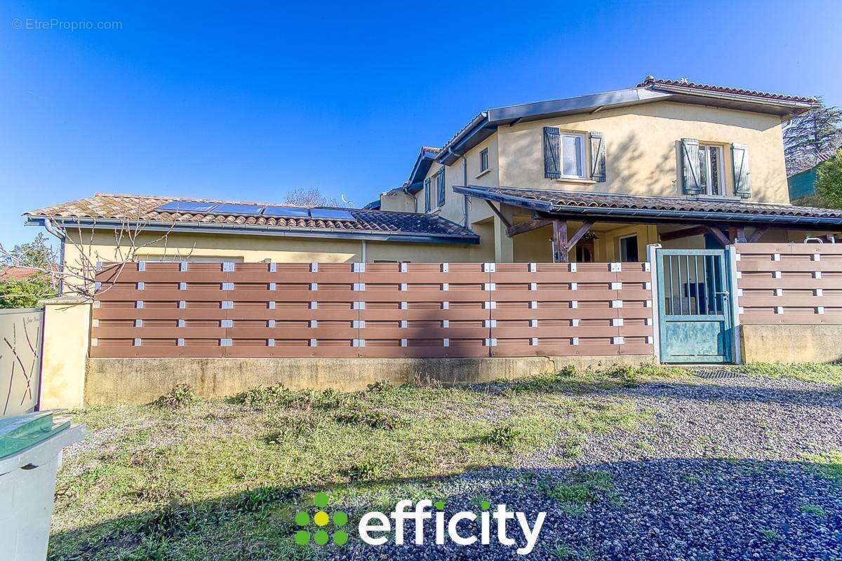 Maison à CHASSE-SUR-RHONE