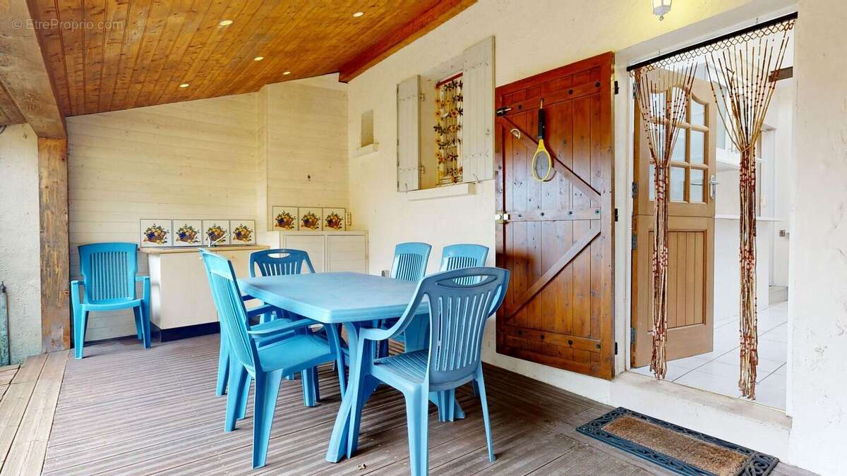 Ensemblededeuxmaisons03122026110430 - Maison à SAINT-CYPRIEN