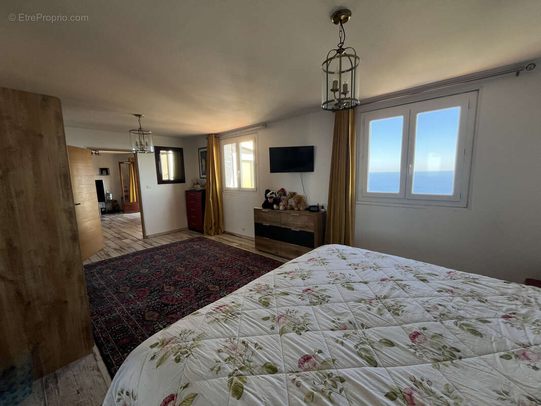 Maison à SAN-MARTINO-DI-LOTA