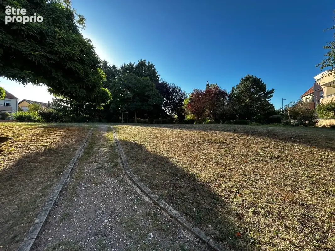 F2 spacieux de 49 m2   Dernier étage avec ascenseur à Oberhausbergen - photo 3