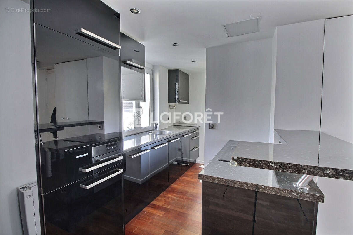 Appartement à PUTEAUX