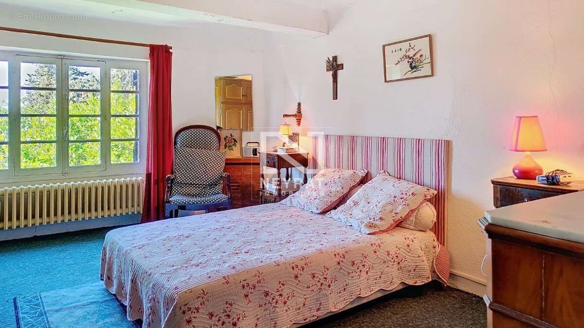 Maison à MONTAUROUX