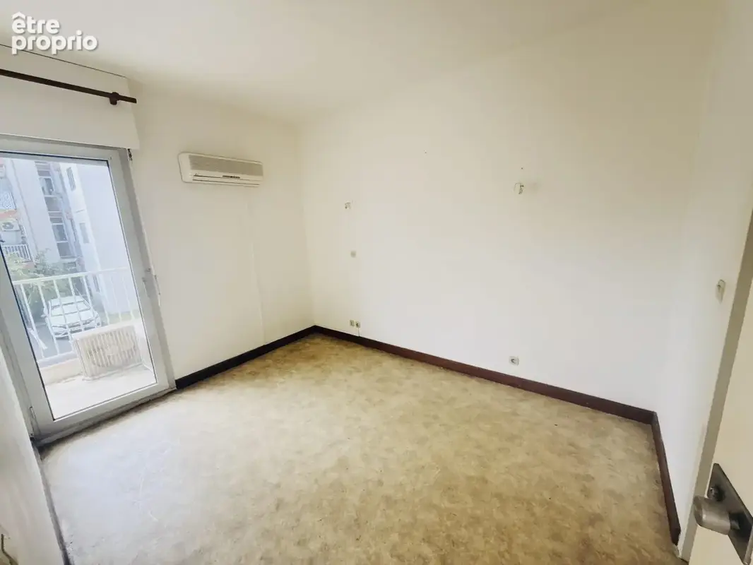 Appartement 44 m² à Saint-Paul  - photo 3