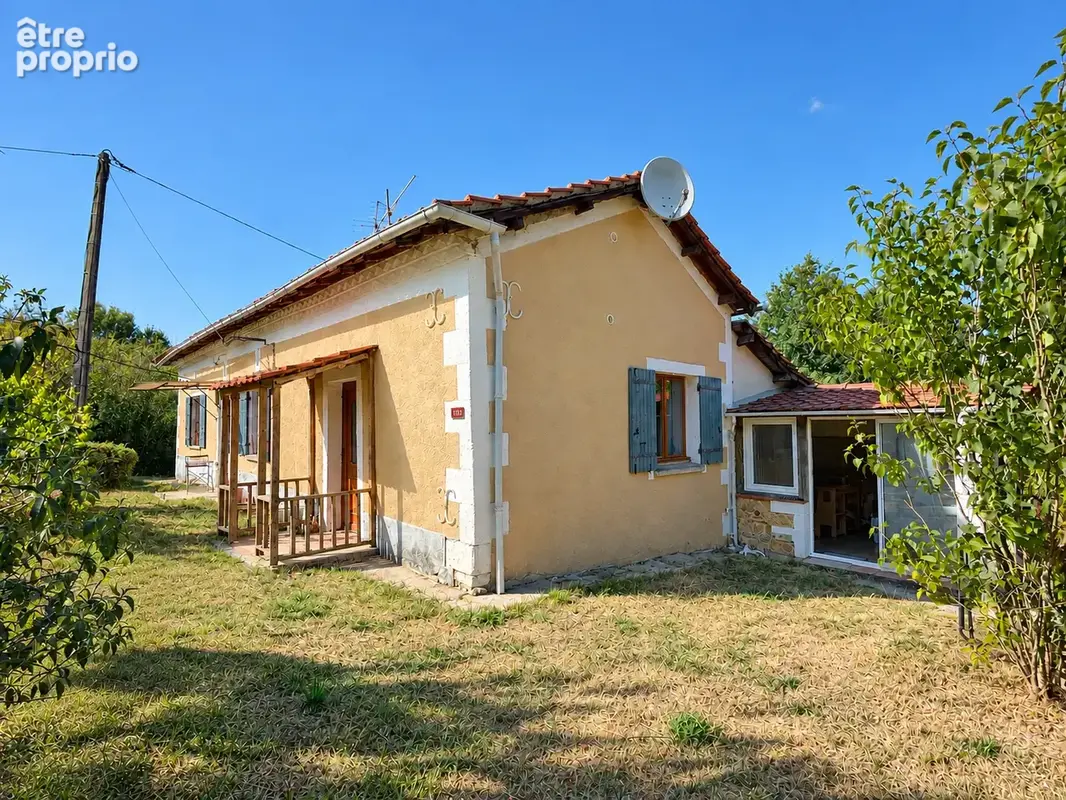 Maison de campagne sur 5 000m2 de terrain - photo 2