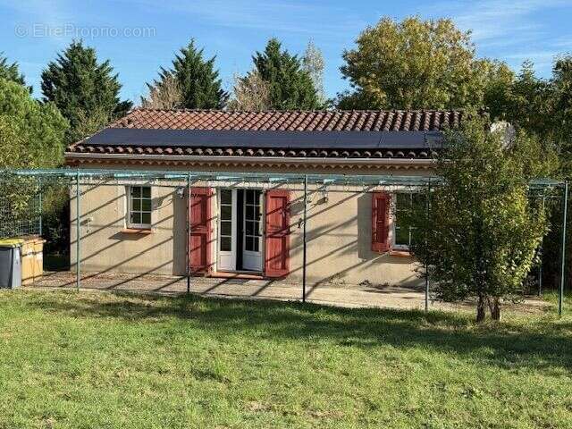 Maison à DENAT