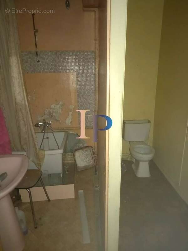 Appartement à CHARLIEU