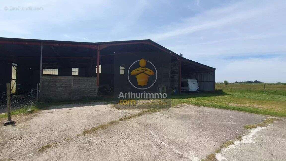 Maison à BOIS-DE-CENE