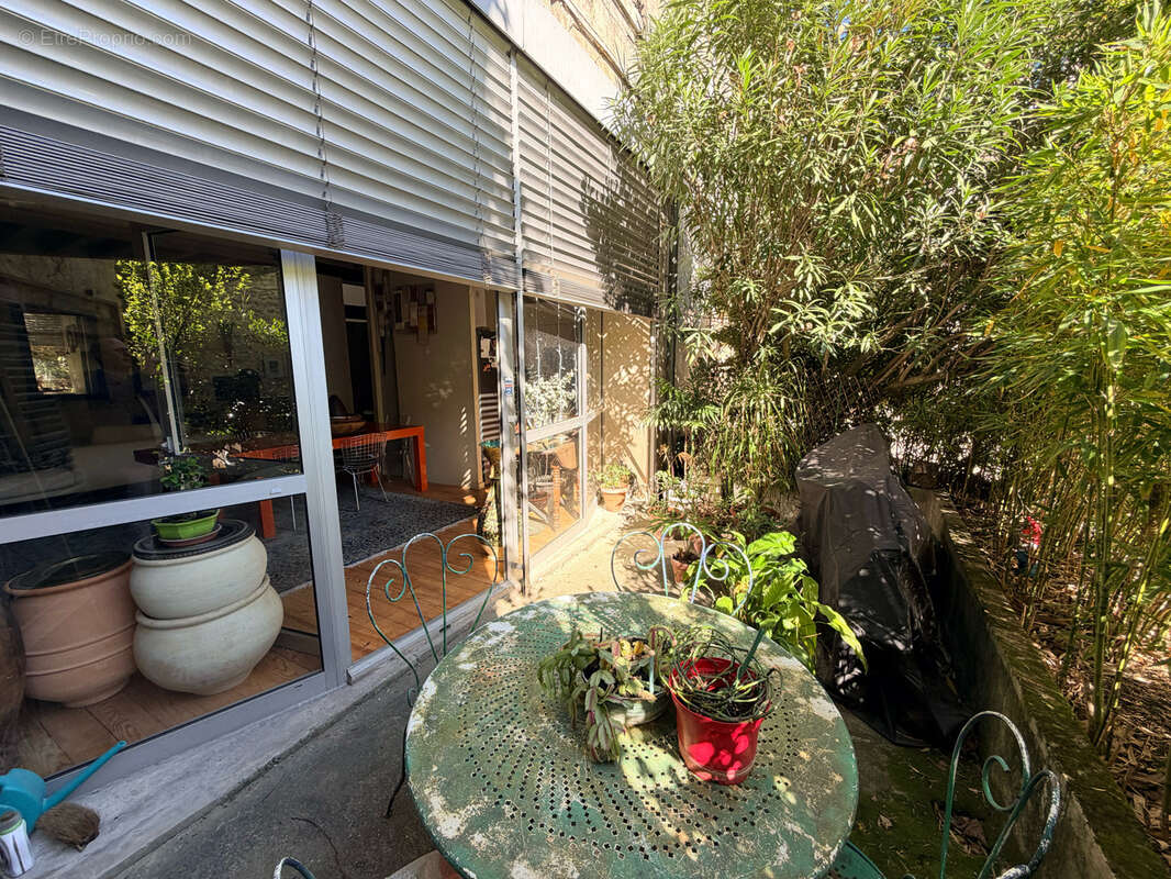 Appartement à BORDEAUX