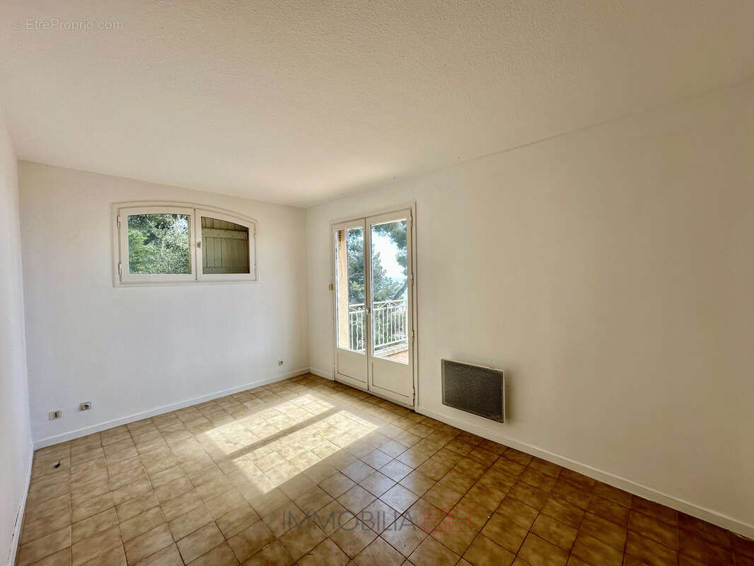 Villa à rénover - emplacement exceptionnel - vue mer panoramique - photo 6