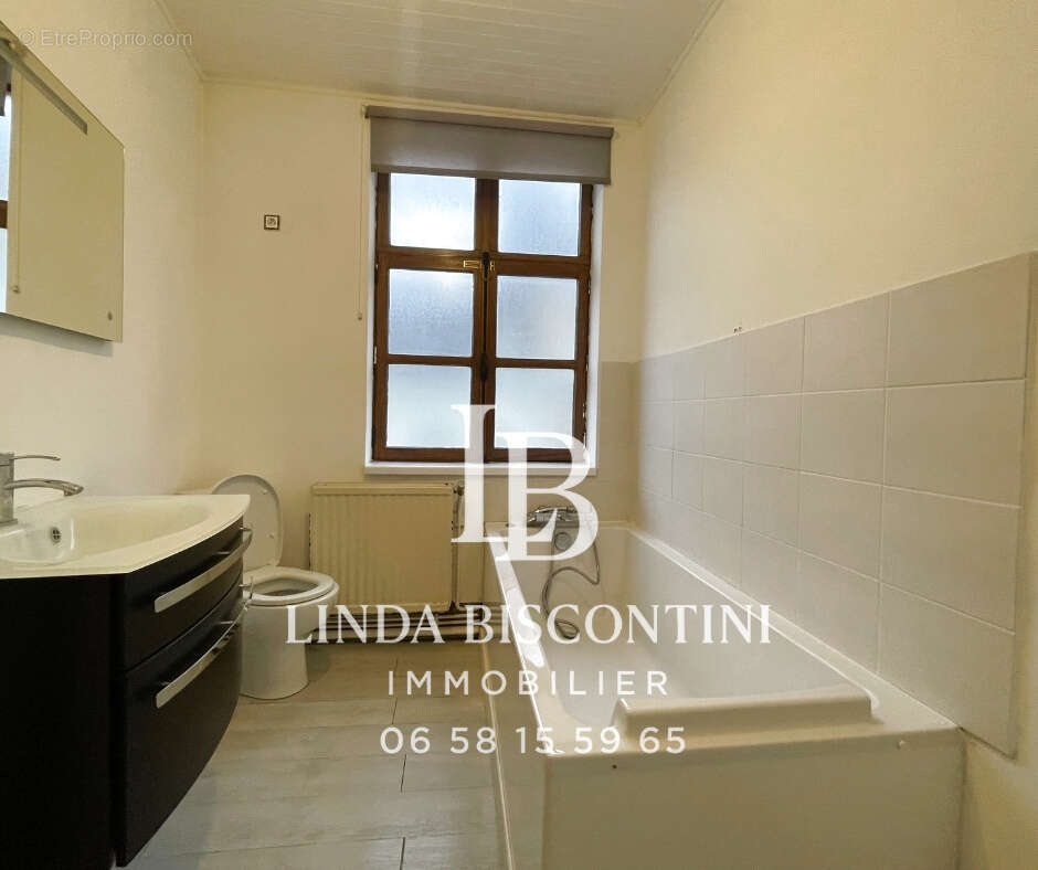 Maison de ville de caractère de 151 m2 - photo 8