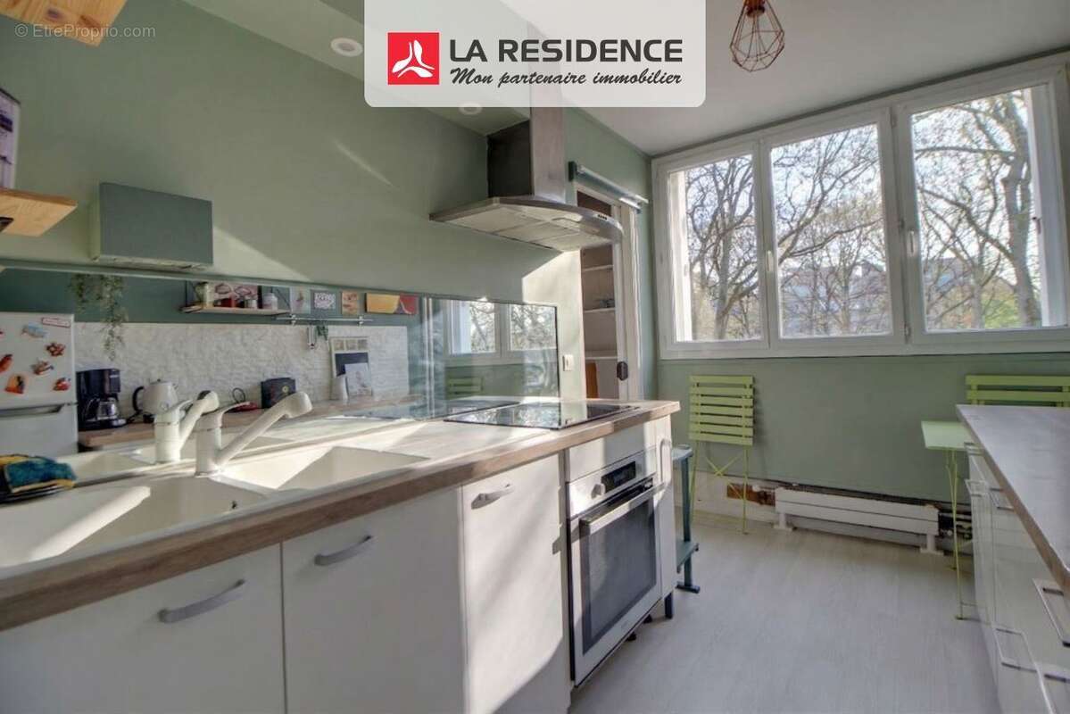 Appartement à VERNEUIL-SUR-SEINE