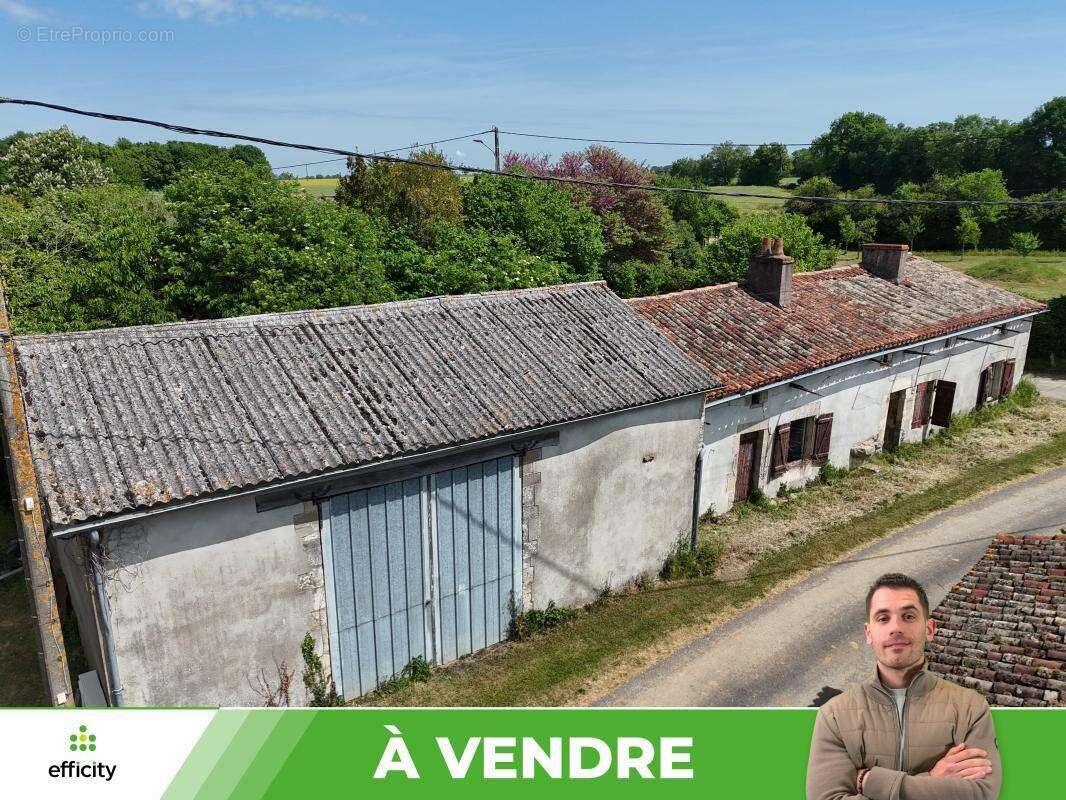 Maison 106 m² à Sommieres-Du-Clain  - photo 4