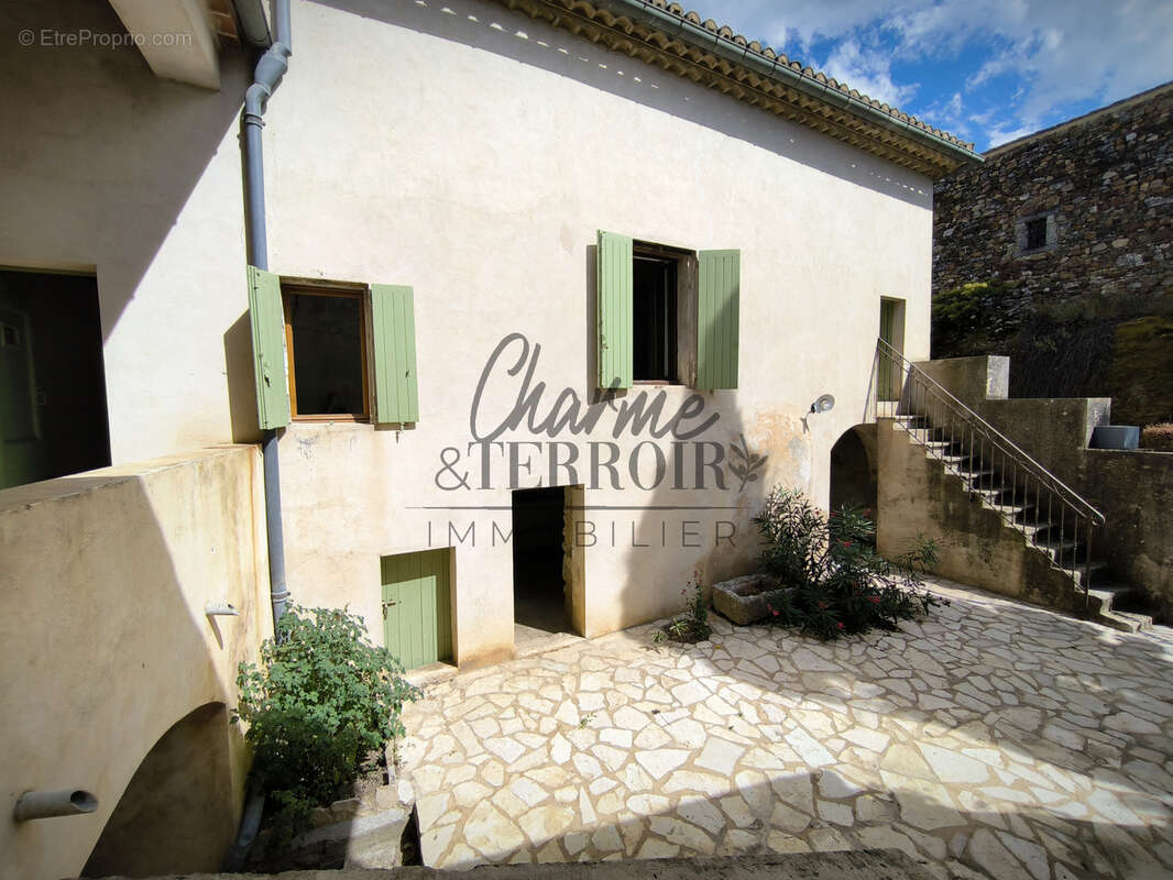 Maison à UZES