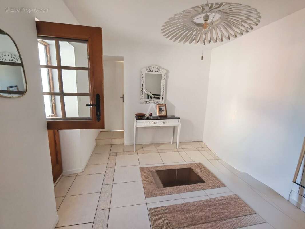 Maison à LE LANDREAU