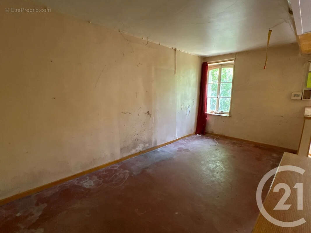 Maison 76 m² à Ezy-Sur-Eure  - photo 3