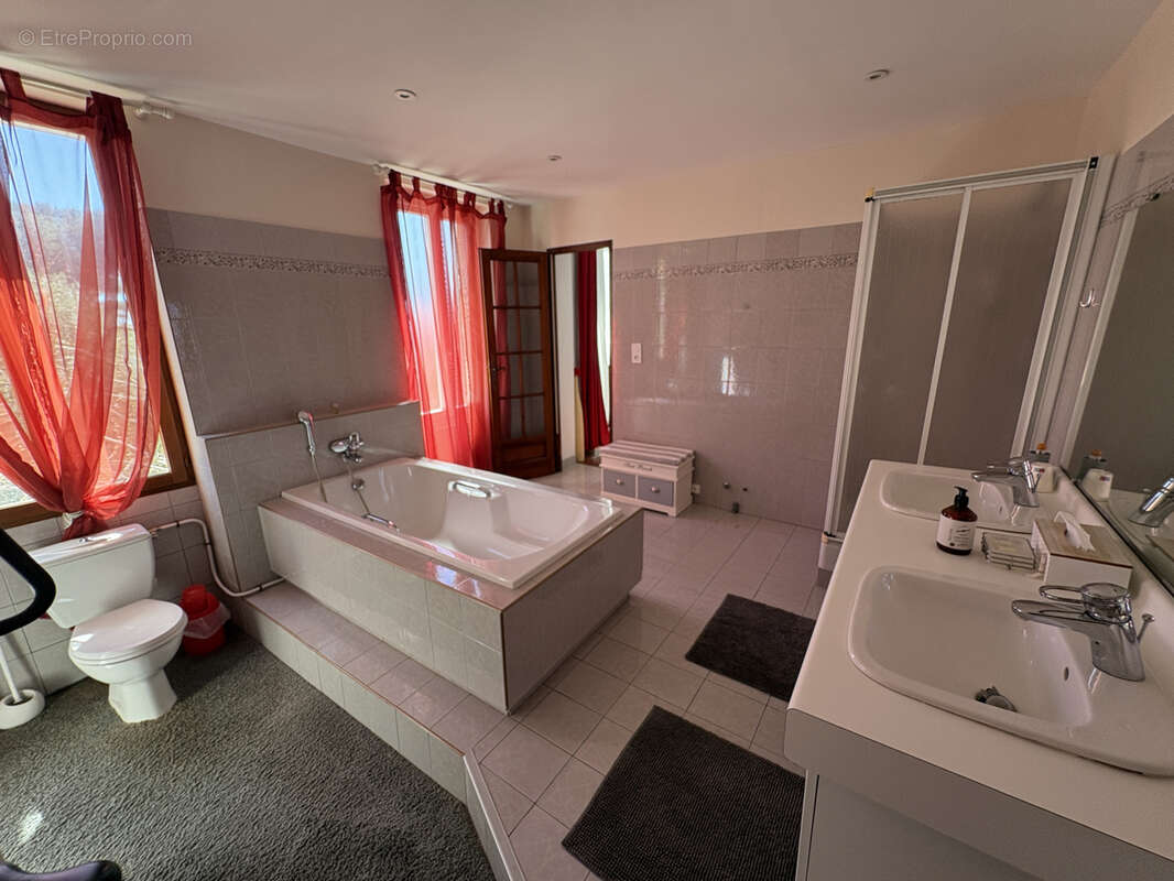 Maison à LA SEYNE-SUR-MER