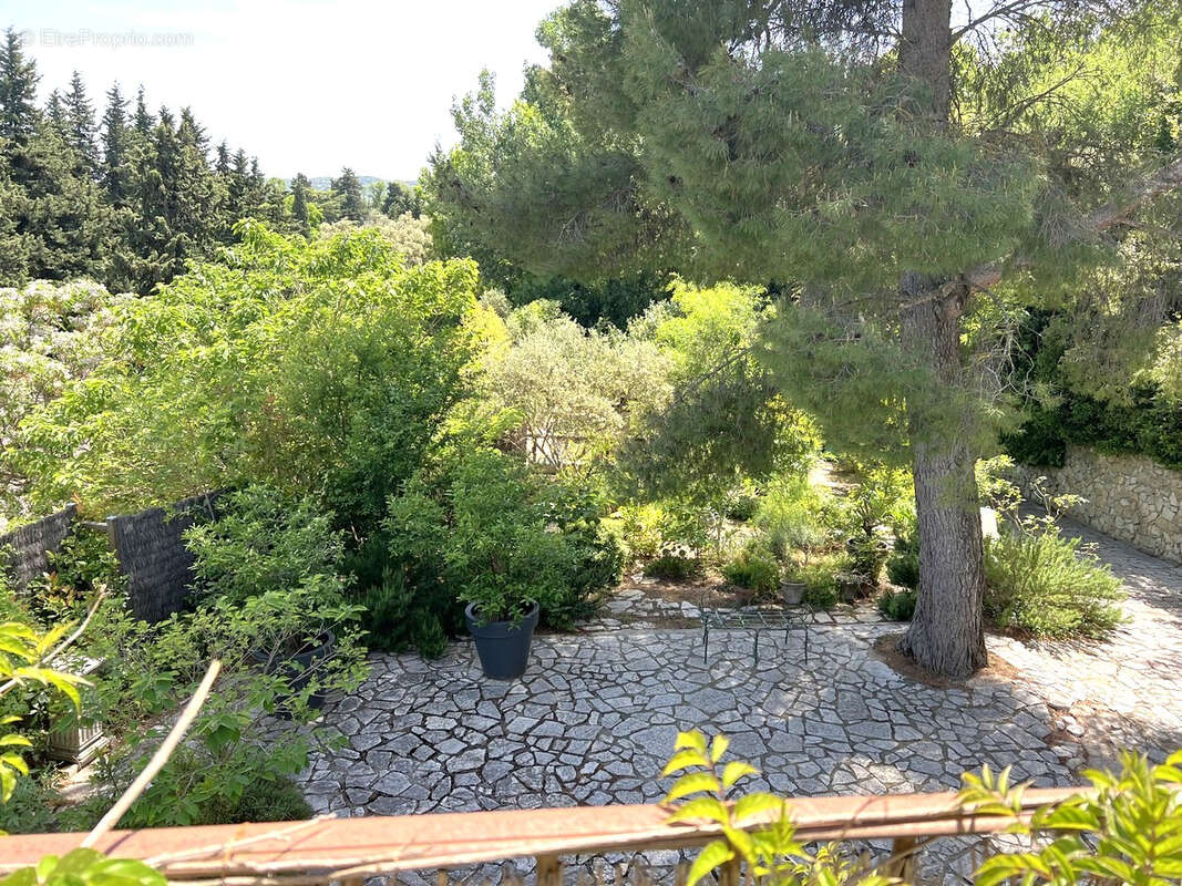 Maison à SAUVETERRE