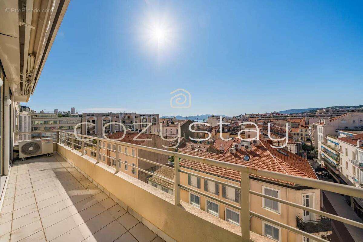 Appartement à CANNES