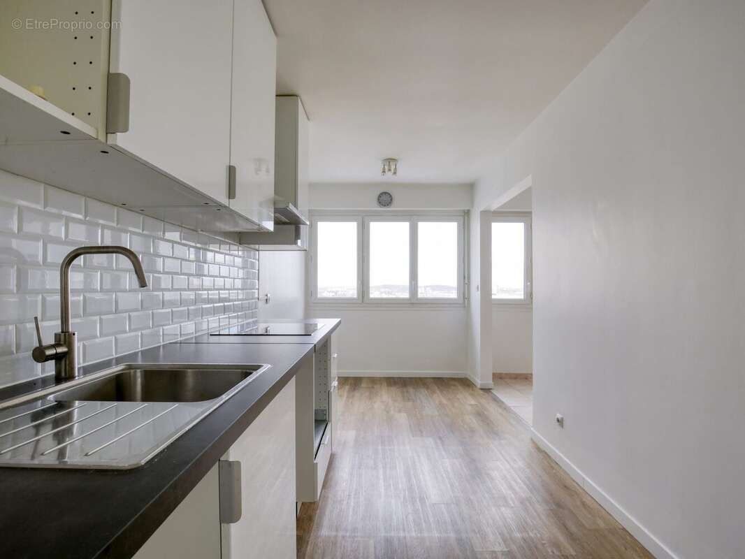 Appartement à EPINAY-SUR-SEINE