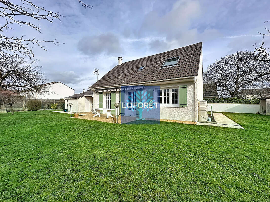 Maison à LE PLESSIS-PATE