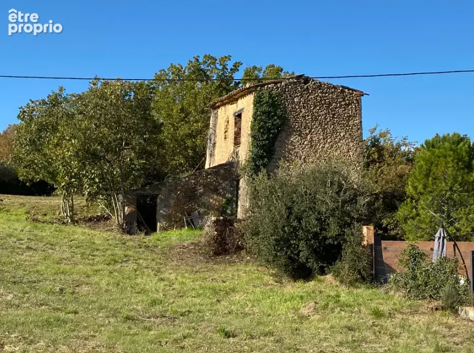 Terrain à SALERNES