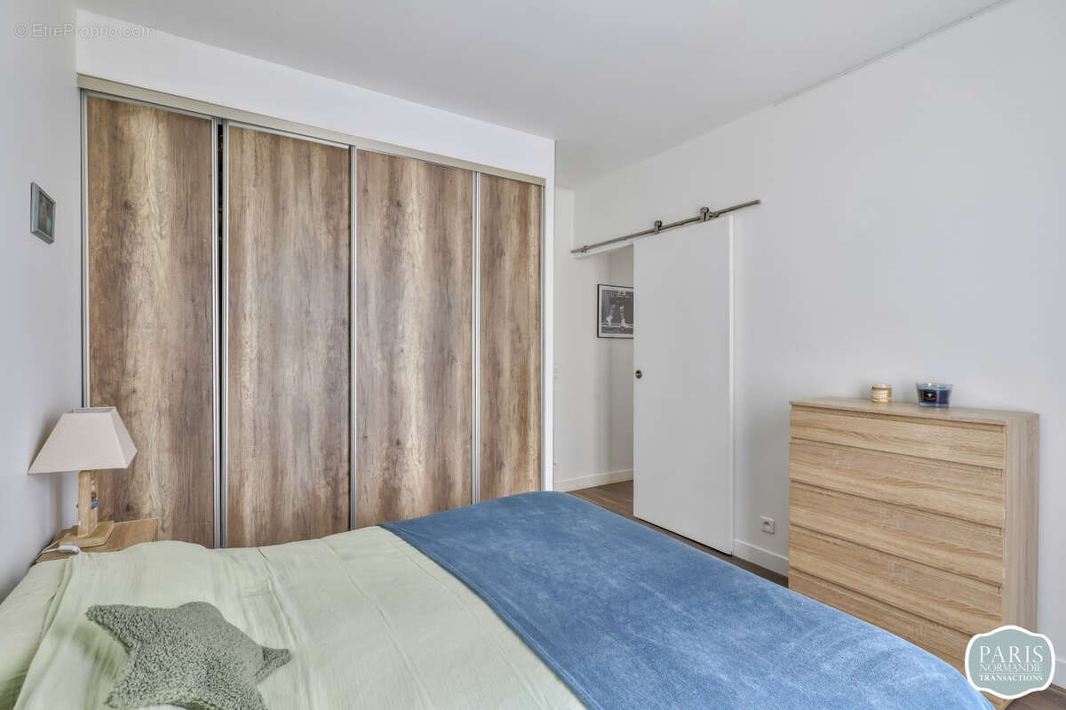 Appartement à LEVALLOIS-PERRET