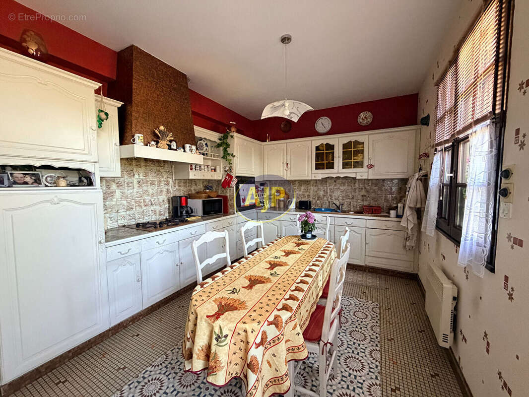 Maison Grand-Fougeray 6 pièces 153 m2 - 2356 m² Terrain - photo 6