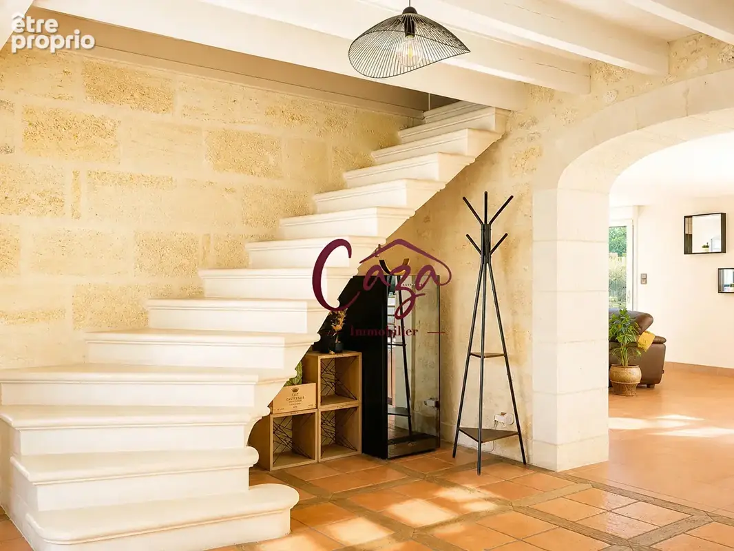 Maison en pierre de 216m² sans travaux - photo 7