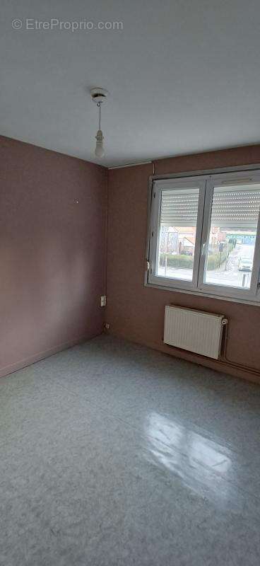 Maison à SIN-LE-NOBLE