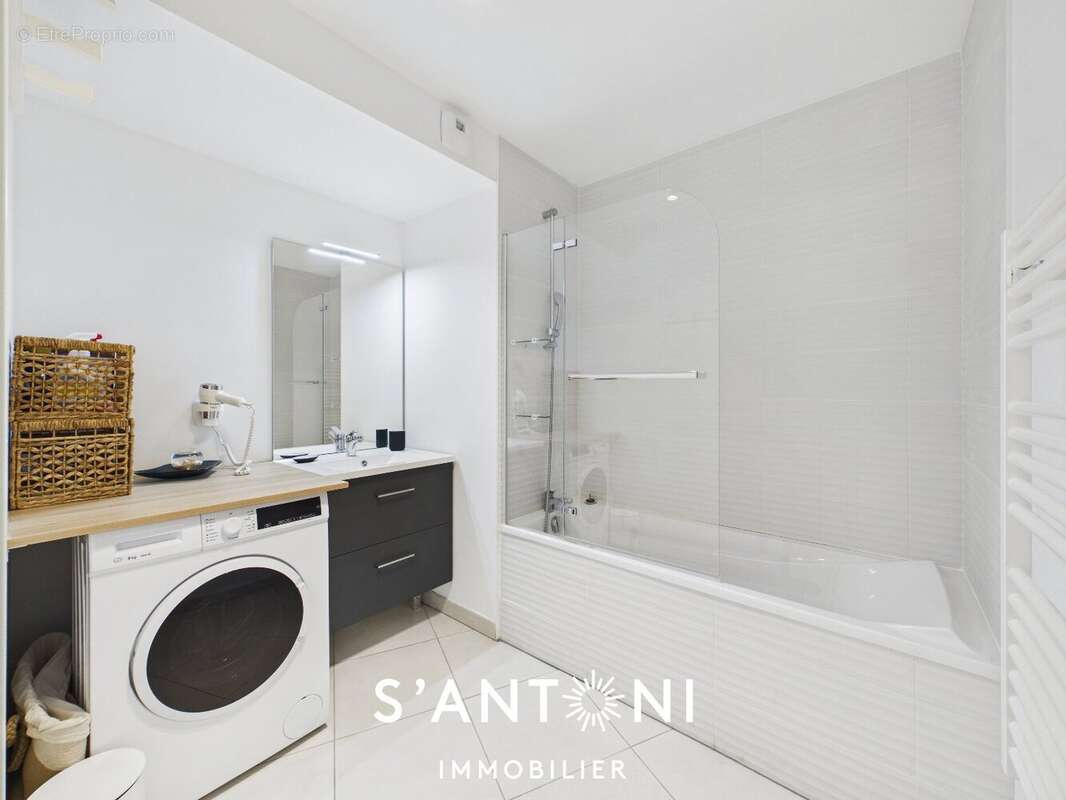 Appartement T3 lumineux avec terrasse dans résidence de standing à Sète - photo 10
