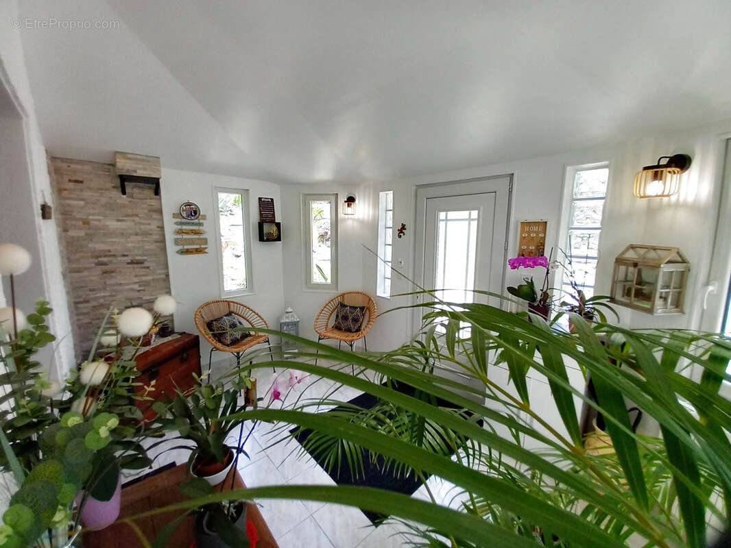 Maison de Standing en parfait état avec piscine. - photo 21