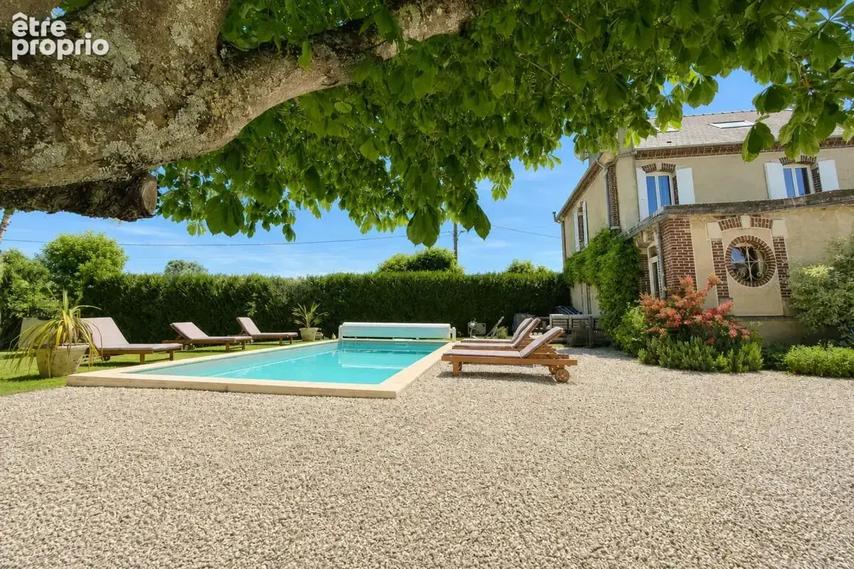 Maison de 8 pièces de 215 m² à Aix-Villemaur-Pâlis - photo 3