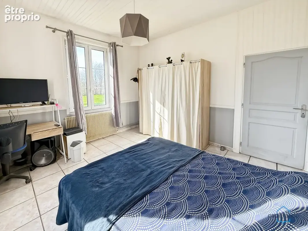 Dpt Gers (32), à vendre BARCELONNE DU GERS Maison T5 de 155 m² habitables + grands garages, dépendances et piscine sur 8678 m² d - photo 7