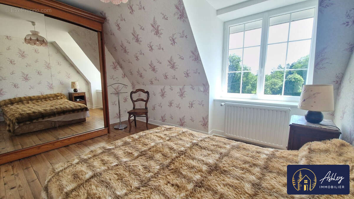 Maison 6 pièces BASSIGNAC  - Maison à BASSIGNAC