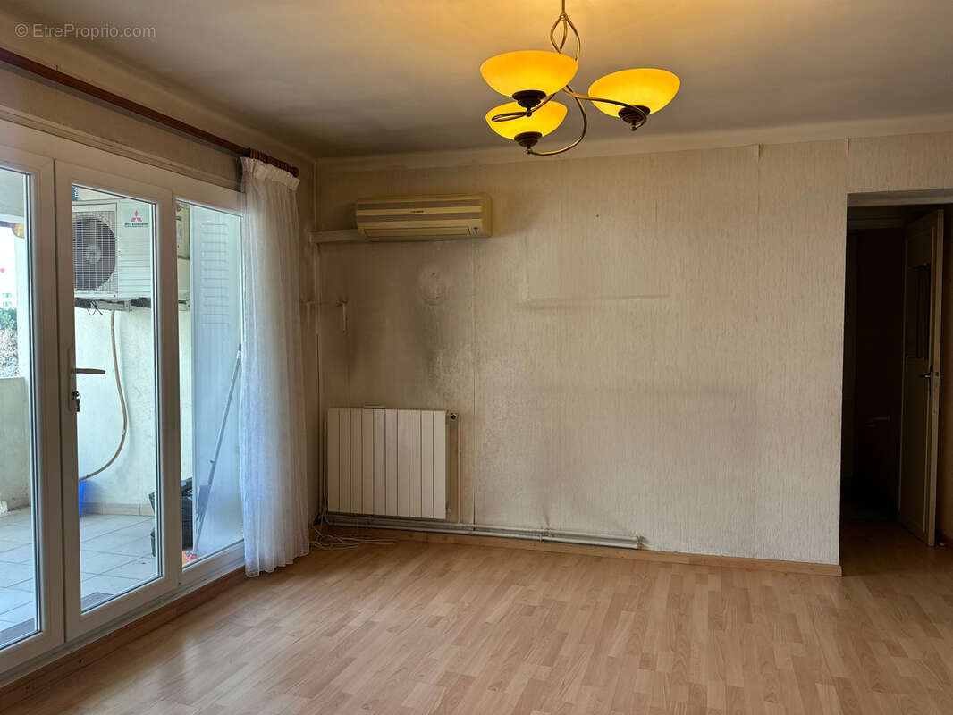 Toulon ouest type 3 a vendre - photo 3