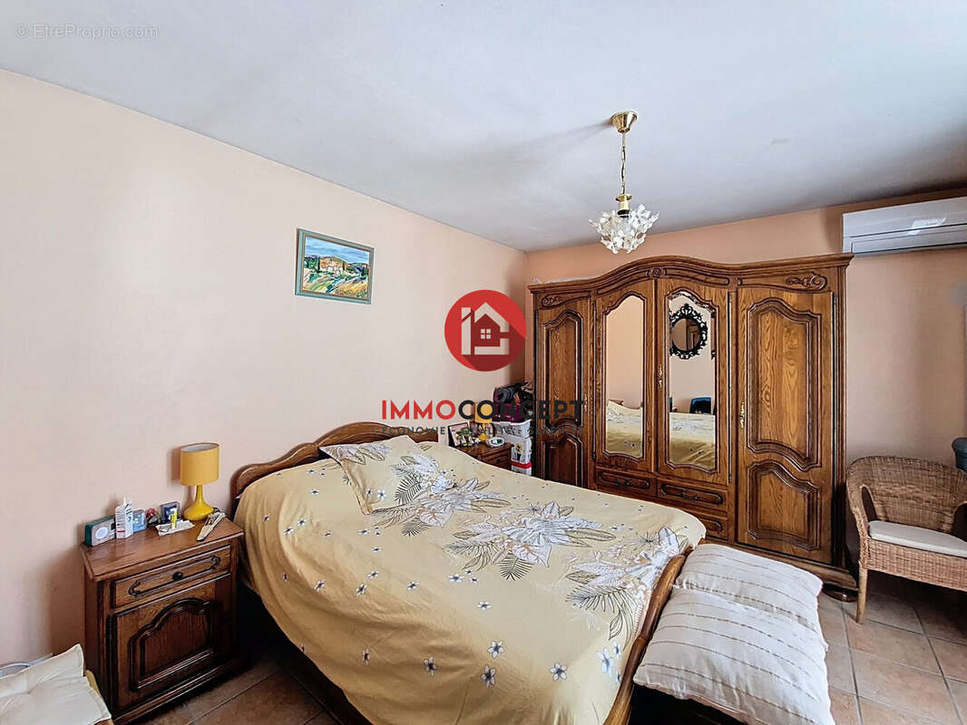 Maison à MONTFAUCON