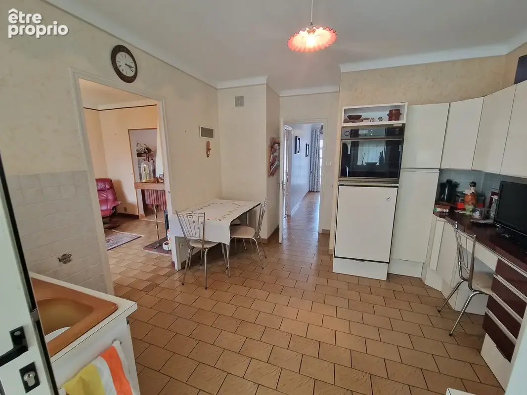 Maison 4 chambres-  Bourg-sous-la-Roche - photo 5