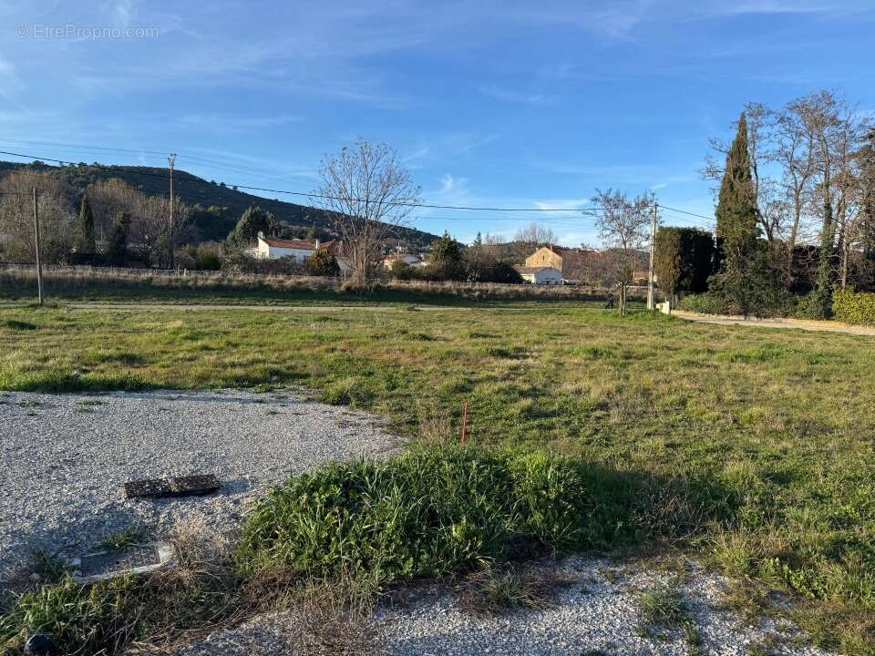 Terrain à PEYRUIS