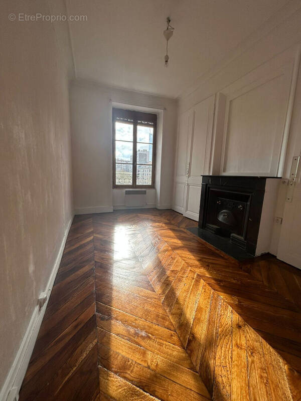Appartement à LYON-6E
