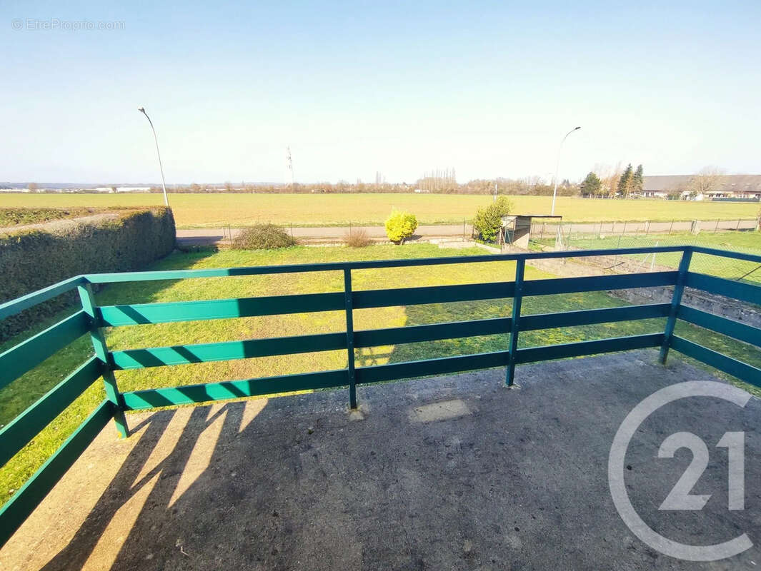 Maison à COSNE-COURS-SUR-LOIRE